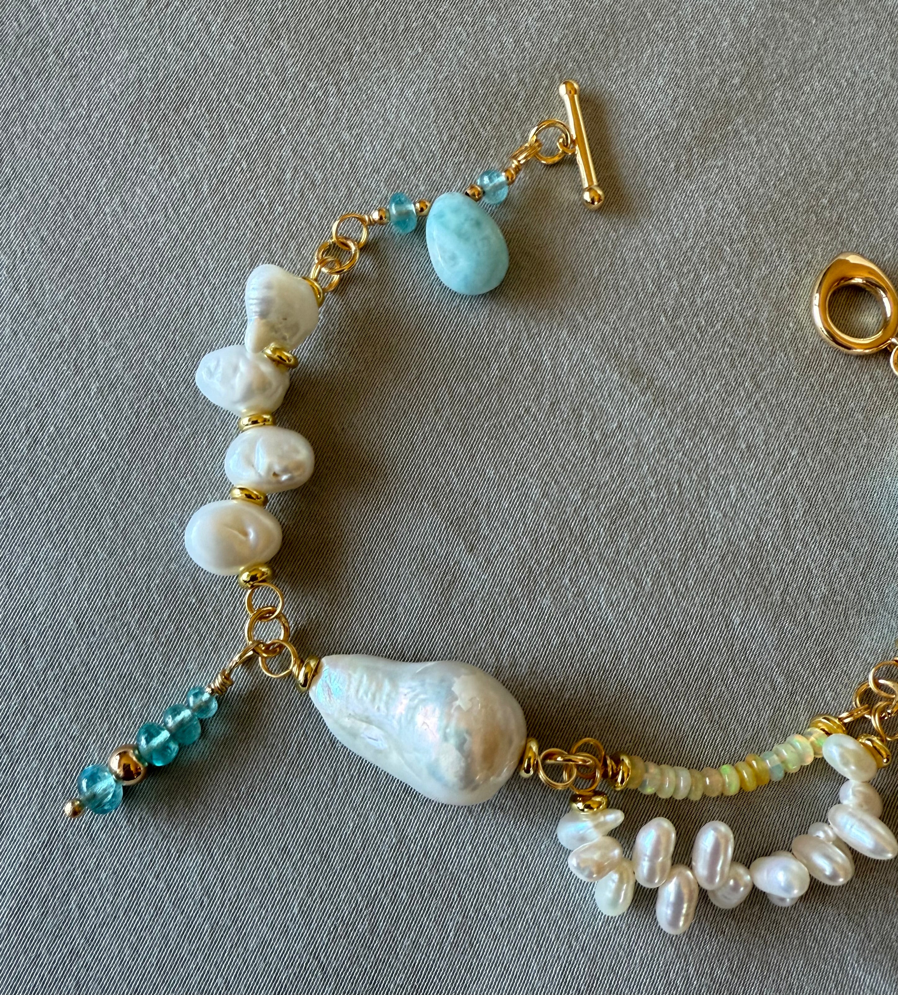 Oceanic Pearl Bracelet