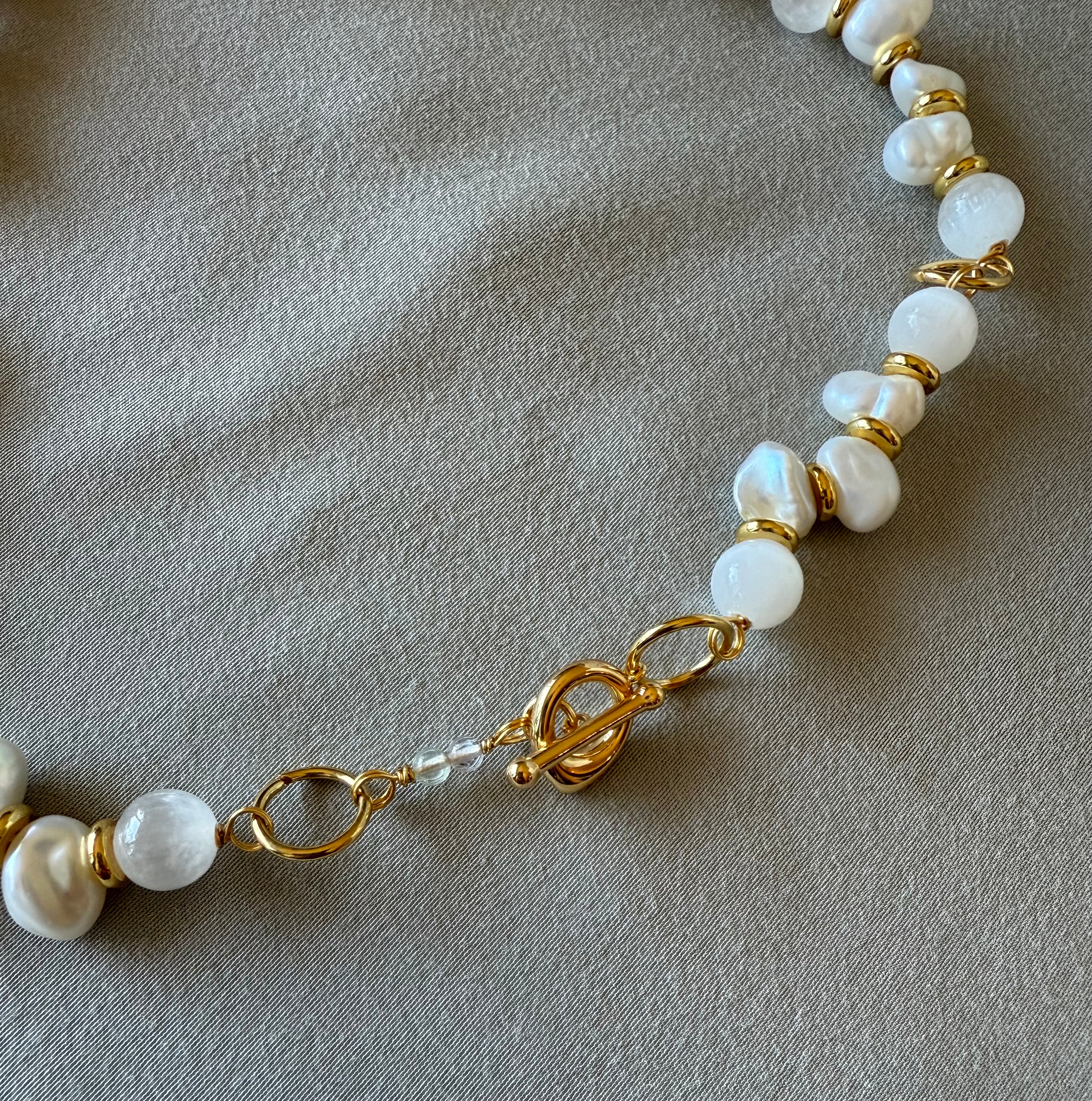 Aphrodite Necklace