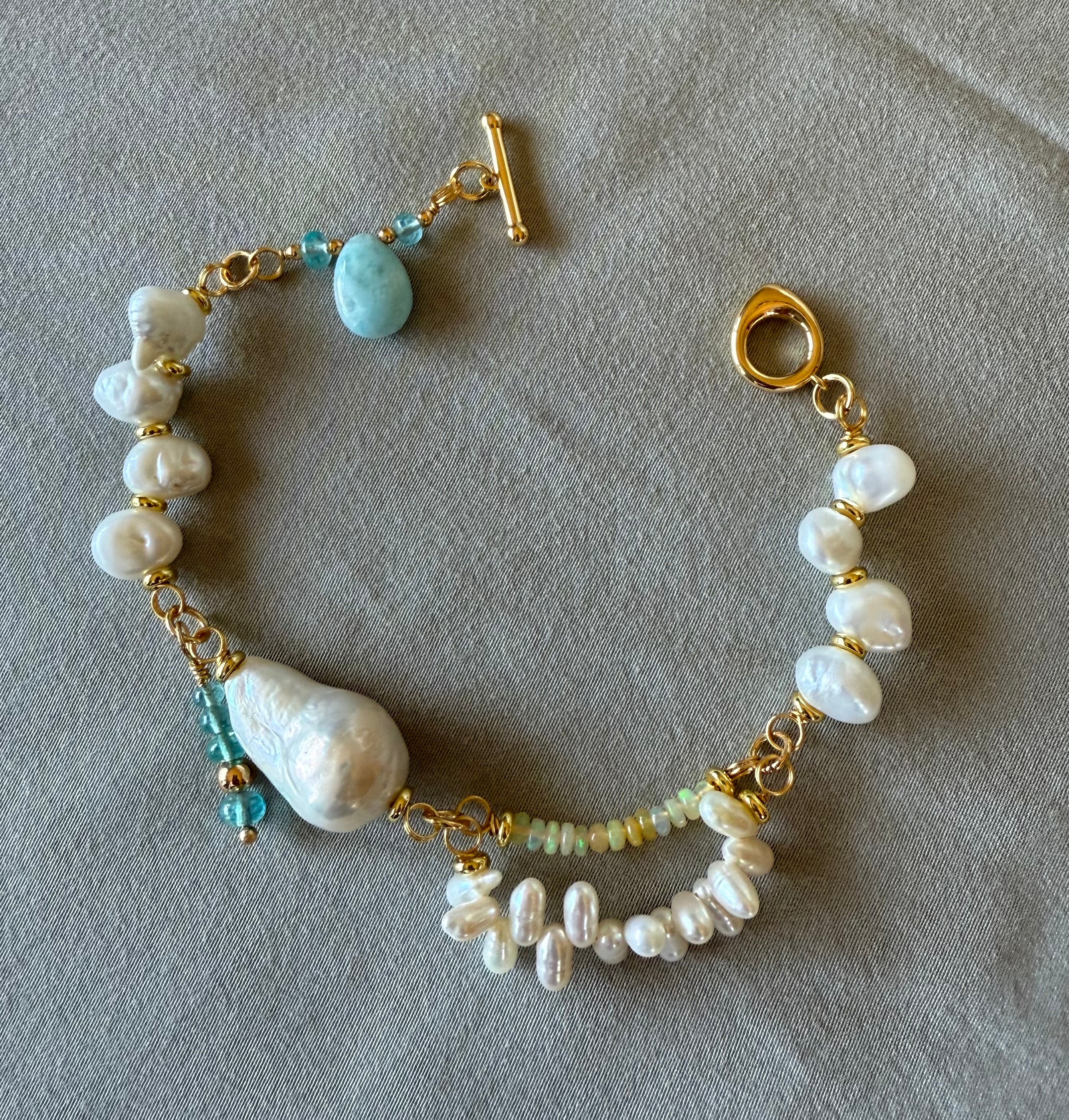 Oceanic Pearl Bracelet