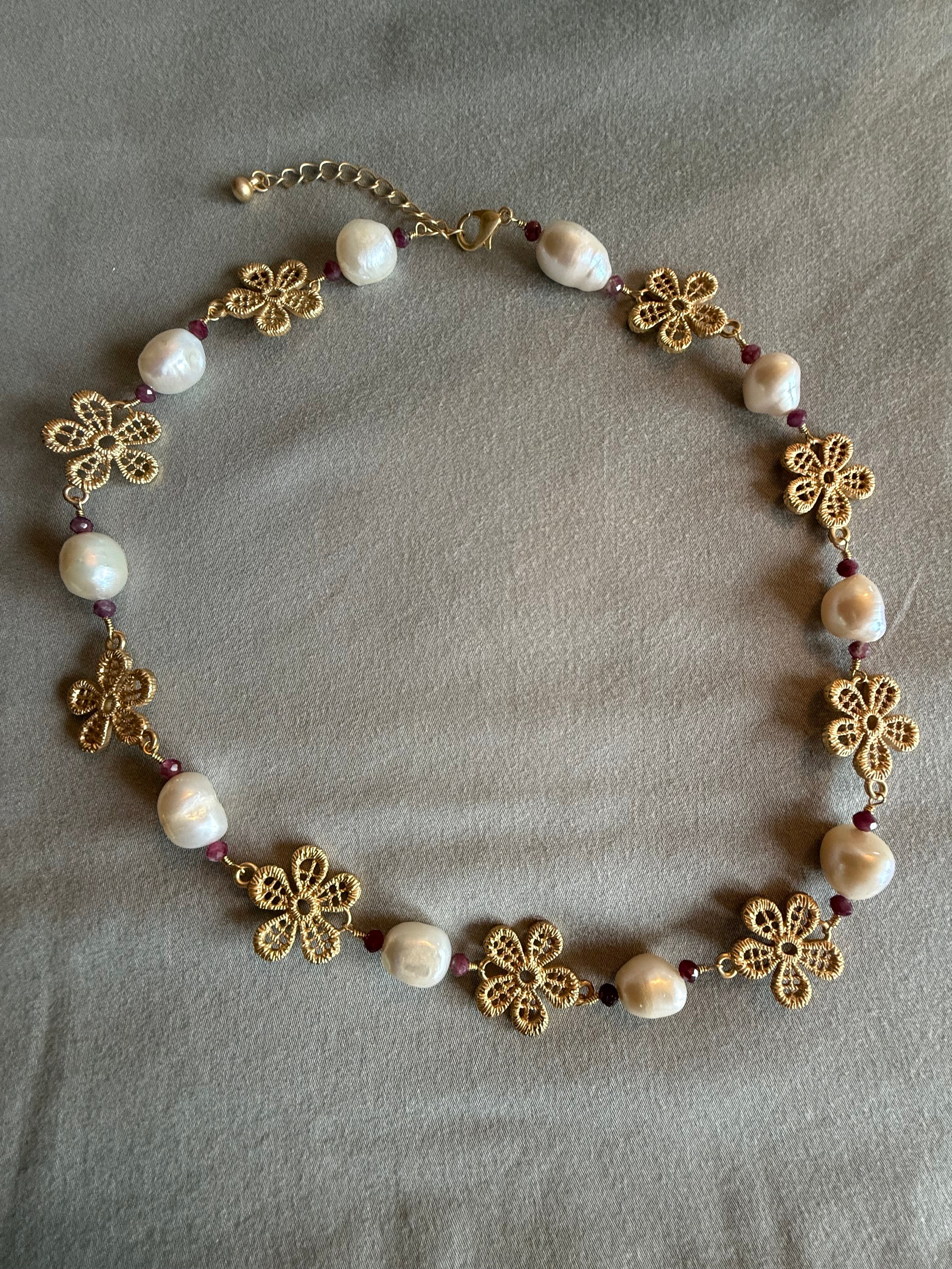 Venutian Damiana Necklace