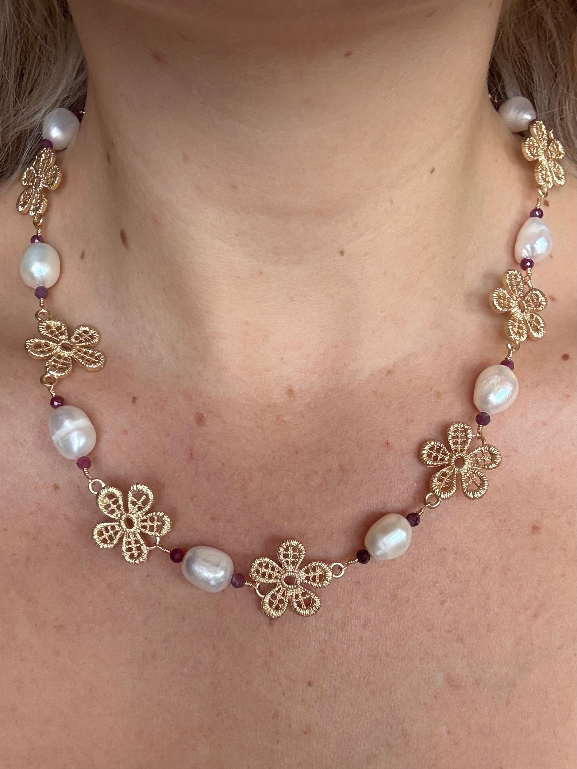 Venutian Damiana Necklace